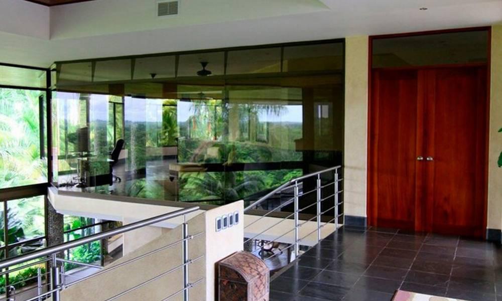 Villa Paraiso Estate