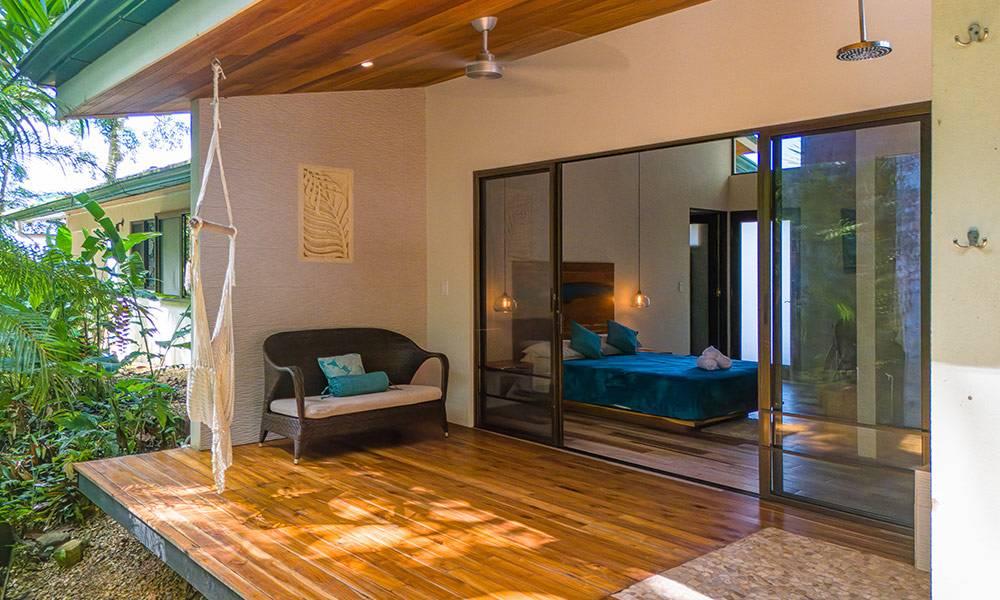 Casa Frenchie & Guest House