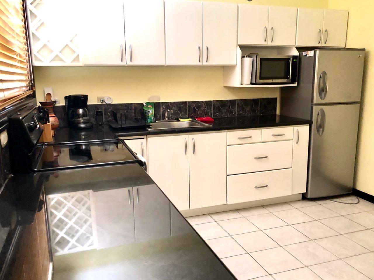 Cozy Mono Titi Condo