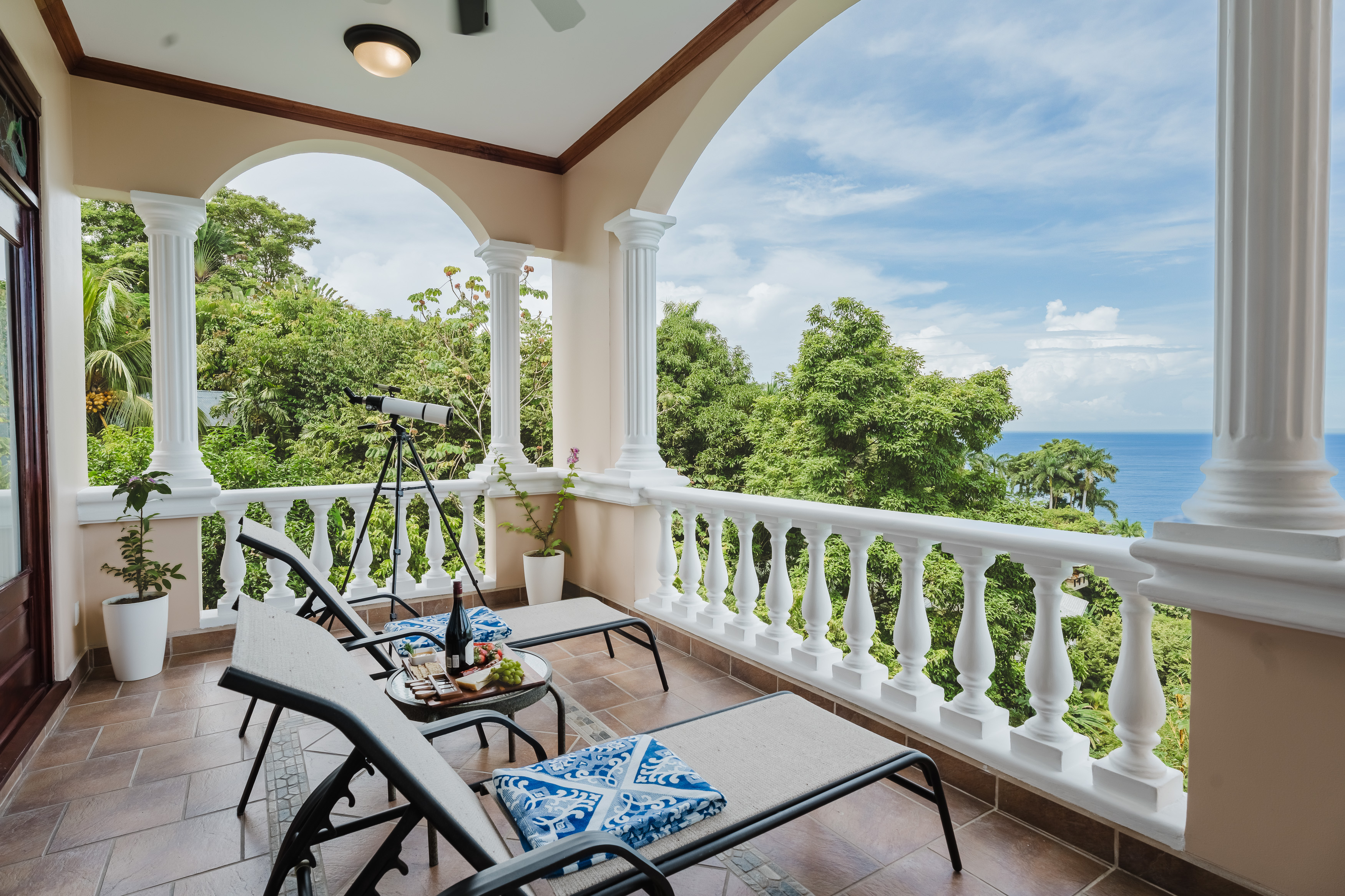 P. C Condominio Golden Sunset — Manuel Antonio
