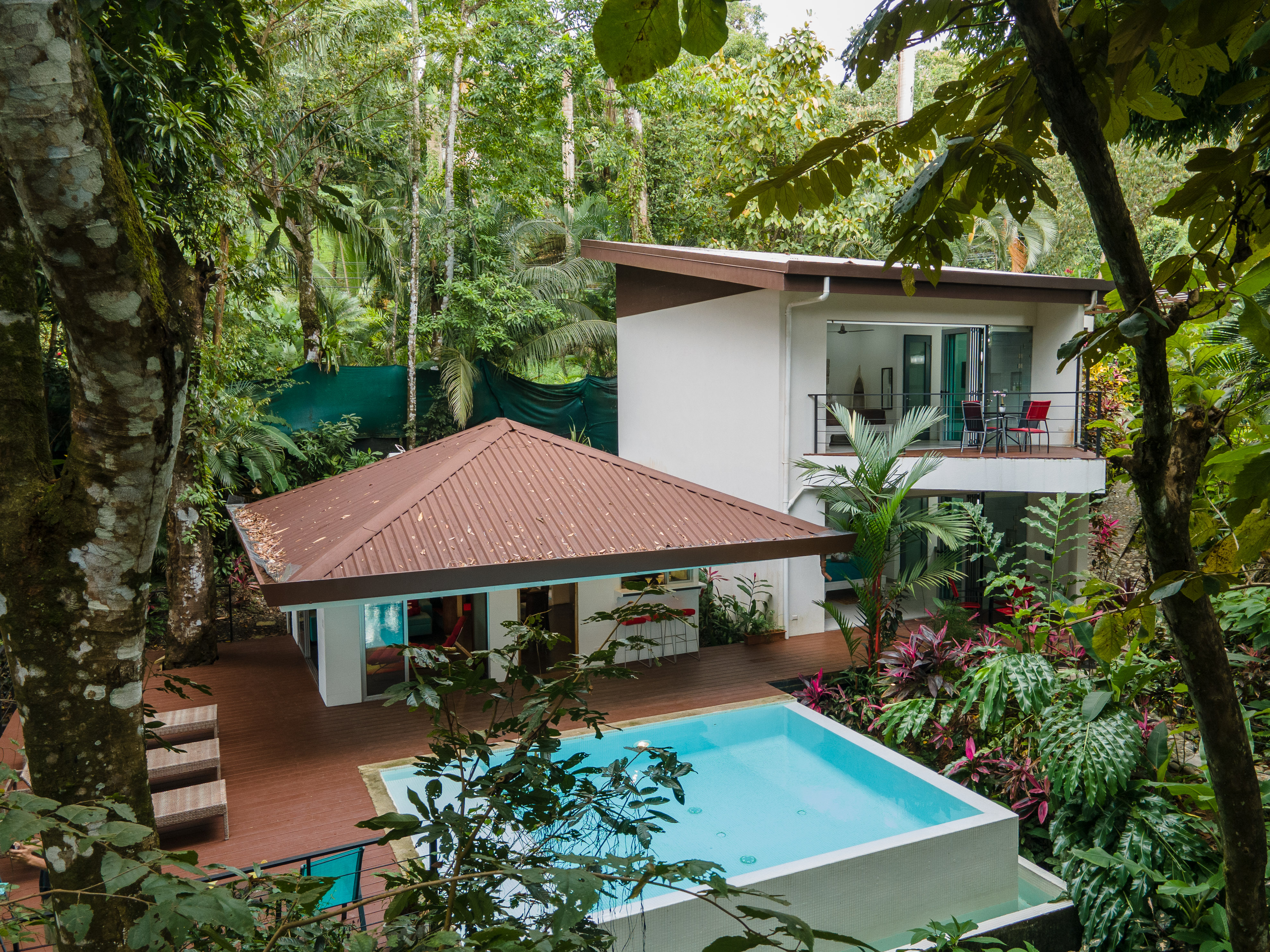 Villa Mariana (Full Estate)